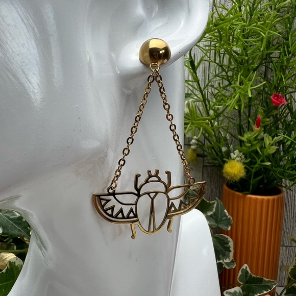 Ancient Egyptian Beetle Trendy Earrings - Egyptian Scarab Beetle Edgy Earrings - Picture 7 of 17